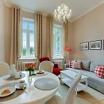 Be In - In The Heart Of The Old Town - Ogarna 10