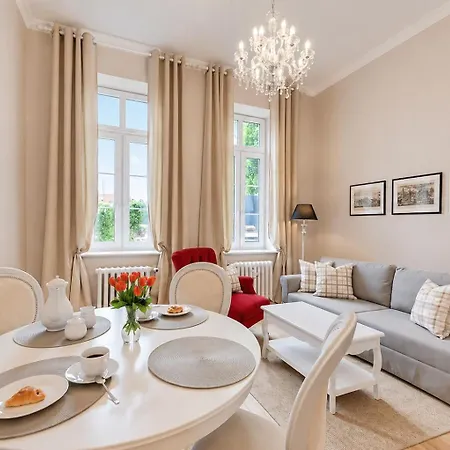 Appartement Be In - In The Heart Of The Old Town - Ogarna 10 *